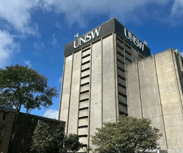新 南 威 爾 斯 大學 新 南 威 爾 斯 大學